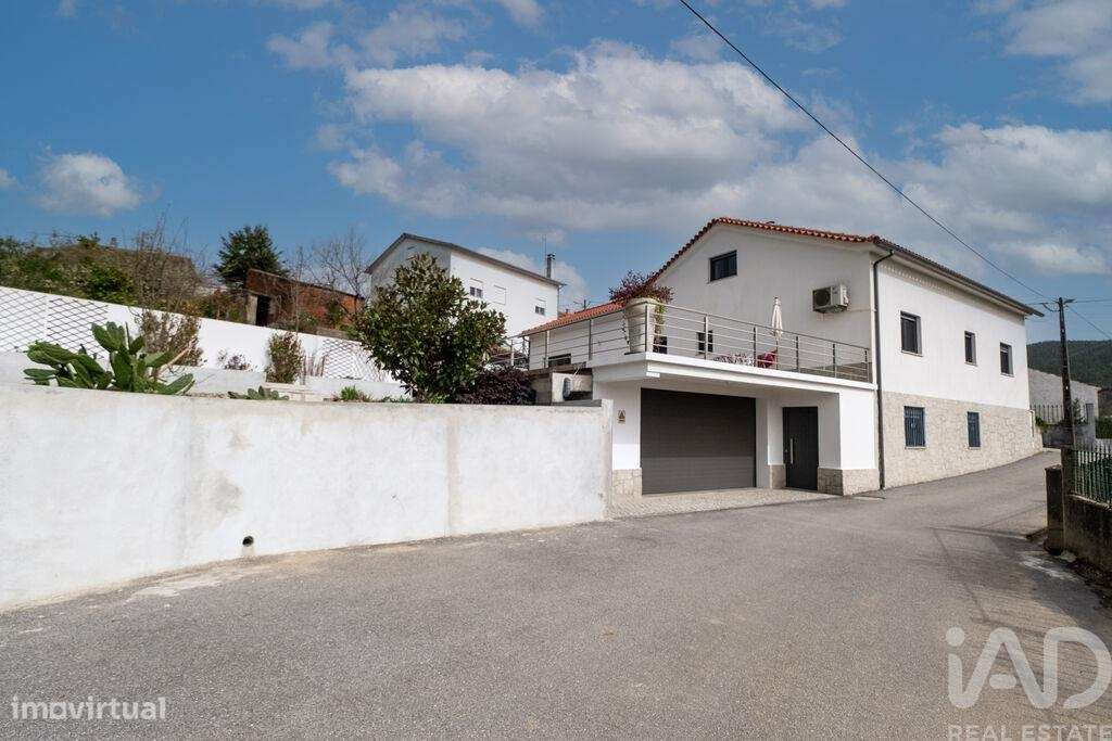 Casa / Villa T3 em Côja e Barril de Alva de 145,4 m2 - Grande imagem: 3/40