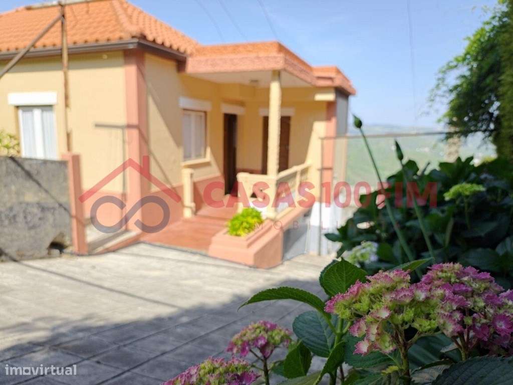 5 Moradias + Terreno em Loureiro - Peso da Régua-21