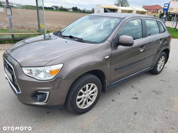 Mitsubishi ASX 1.6 Inform - 1