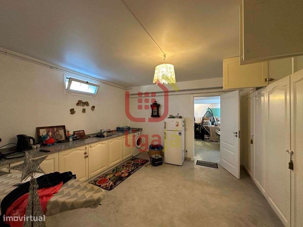 Moradia T3 com terreno - Gondemaria!-42