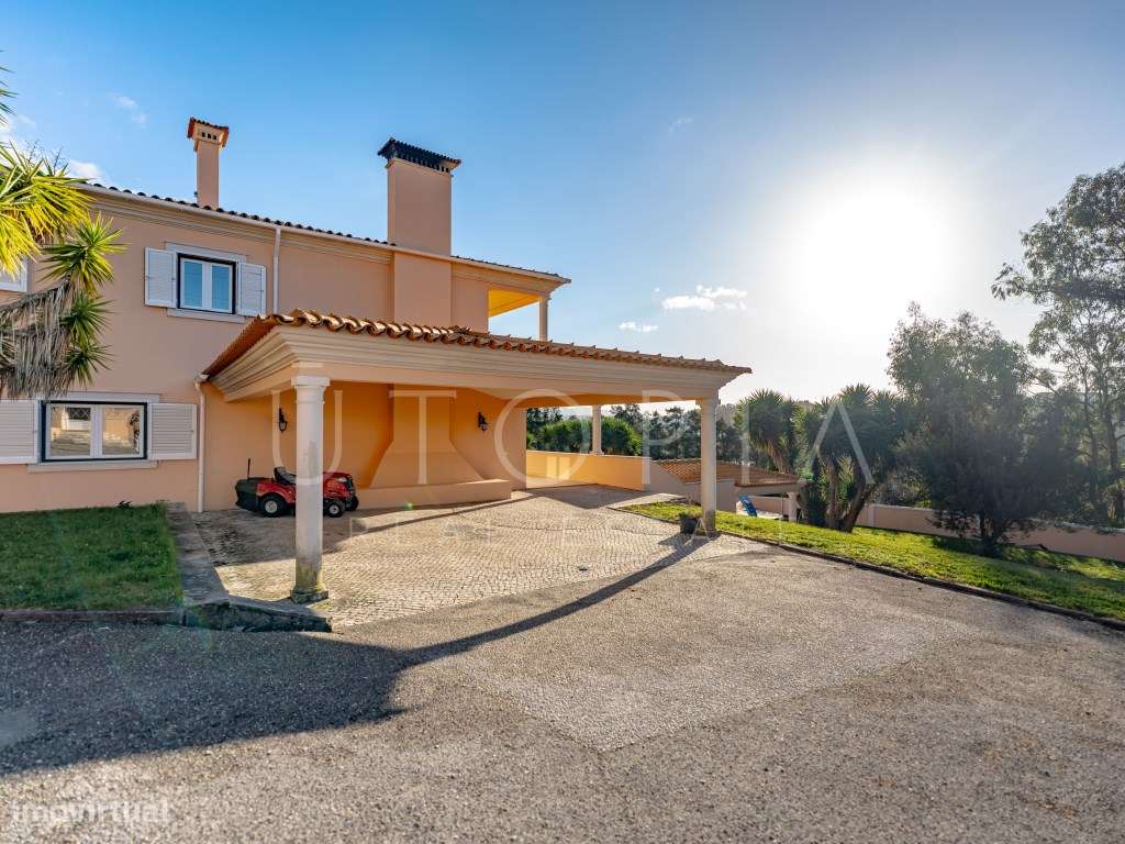 Moradia de Prestígio com Piscina, Campo de Ténis e Terreno Murado d...-19