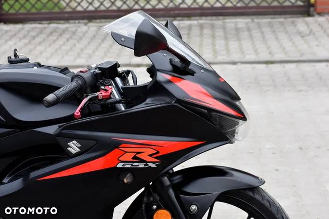 Suzuki GSX-R - 5