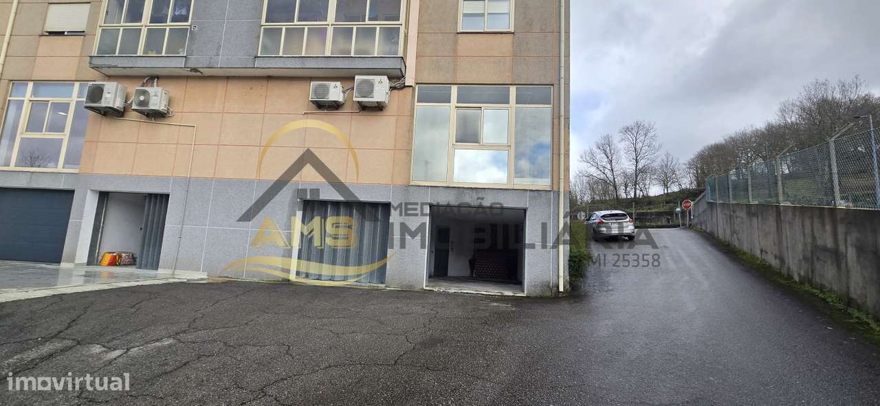 APARTAMENTO T3 COM TRÊS FRENTES E GARAGEM A 5 min a pé do Centro de-57