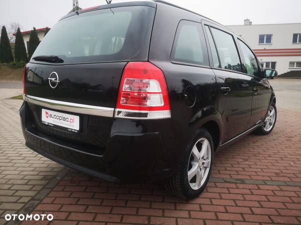 Opel Zafira 1.8 Elegance - 19