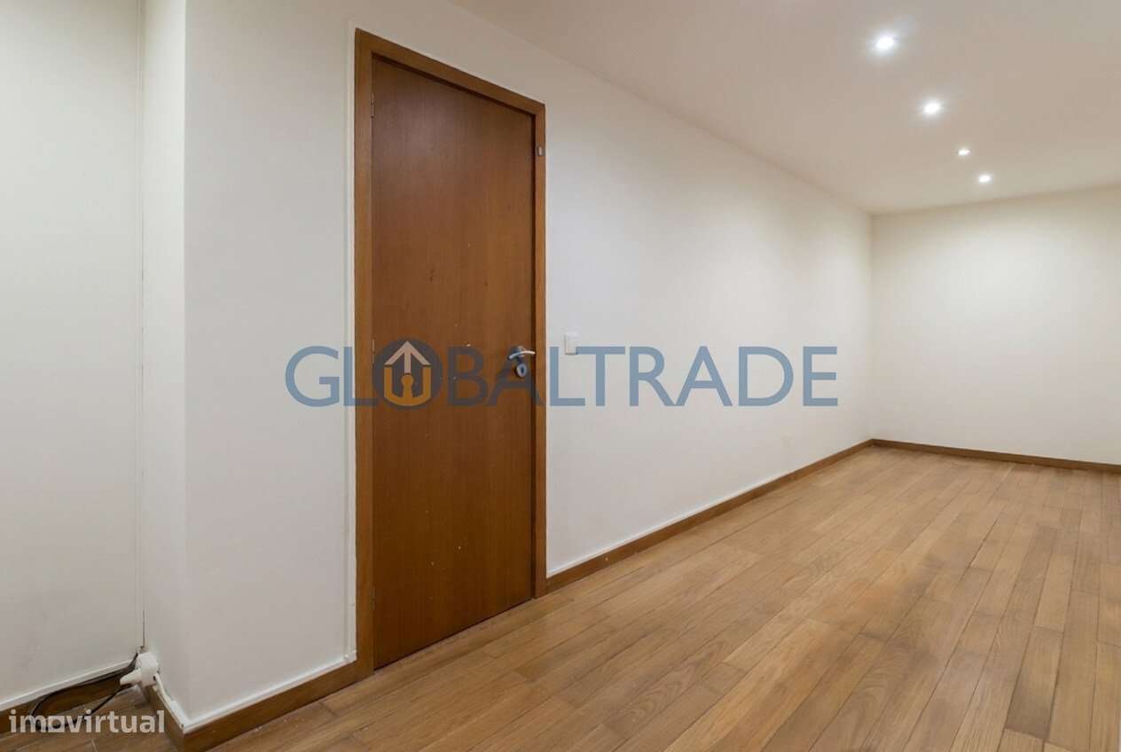 Duplex T2+1 com vista mar em Canidelo-41