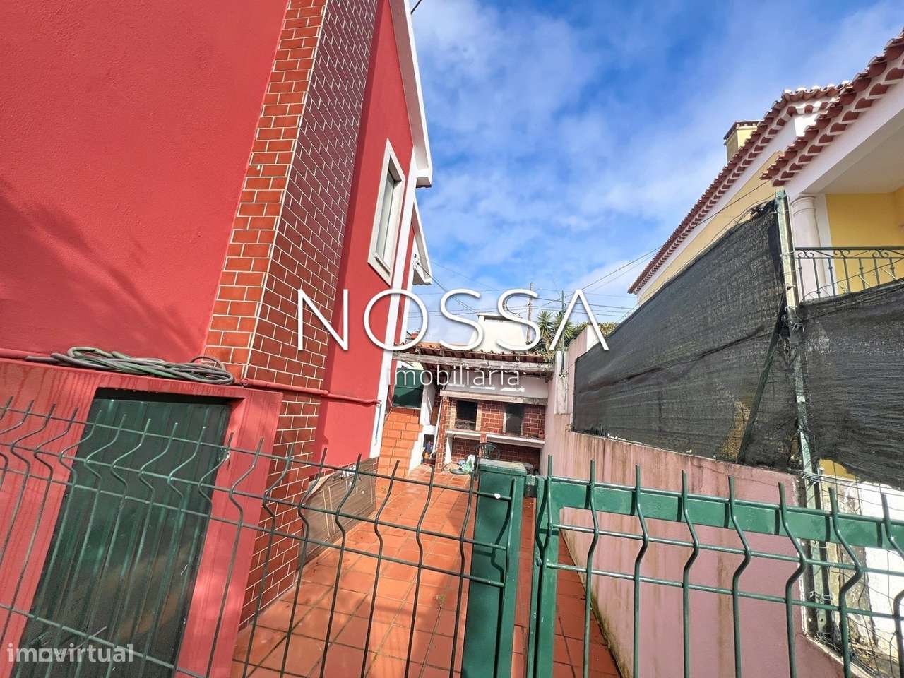 Moradia Bi-familiar | Renovada | Piscina | Caldas Rainha-54