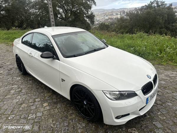 BMW 320 d Coupe - 9