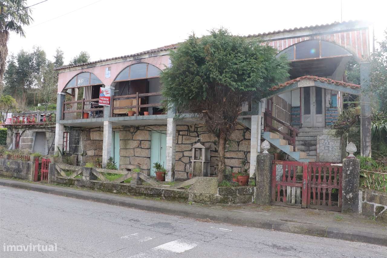 Moradia Isolada T3 Venda em Campo (São Martinho), São Salvador do Camp - Grande imagem: 1/23