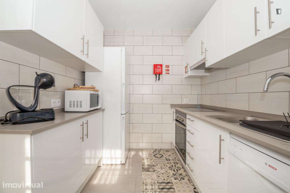 Apartamento com 2 quartos - localizado em Faro - Grande imagem: 3/28