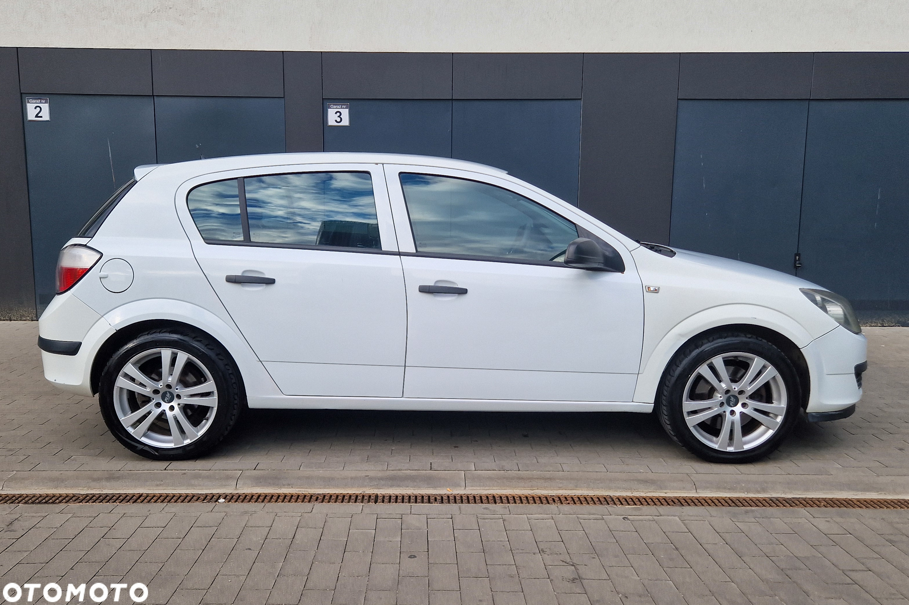 Opel Astra III 1.9 CDTI - 5