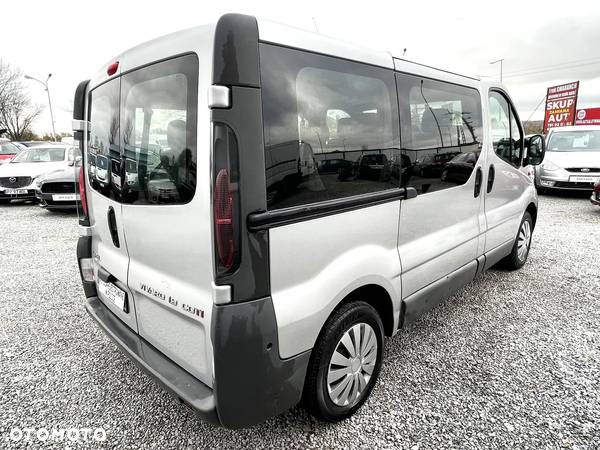 Opel Vivaro - 6