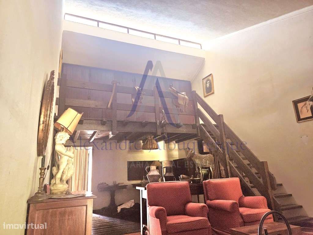 Excelente Moradia Isolada T4 na Charneca da Cotovia-17