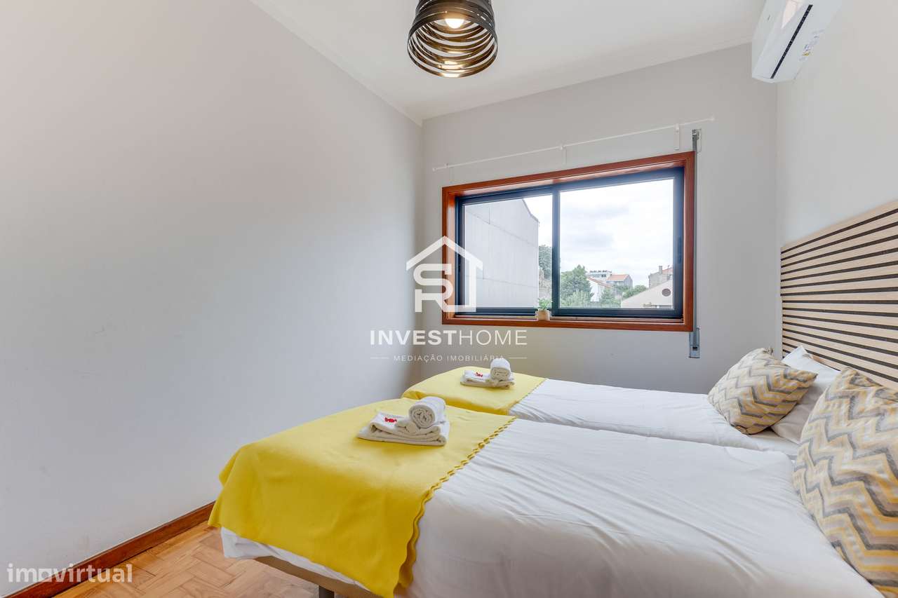 Prédio | 4 Apartamentos T2 | Licença AL ativa | Porto-42