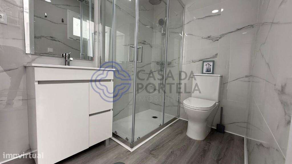 Moradia Térrea , renovada de tipologia T1 - Centro do Porto - Grande imagem: 5/10