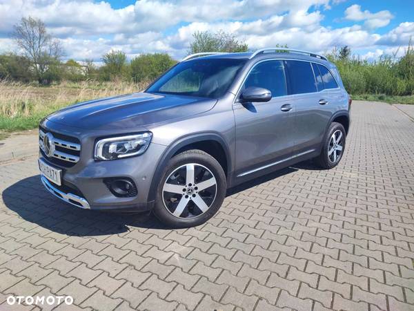 Mercedes-Benz GLB 200 d 4-Matic 8G-DCT - 3