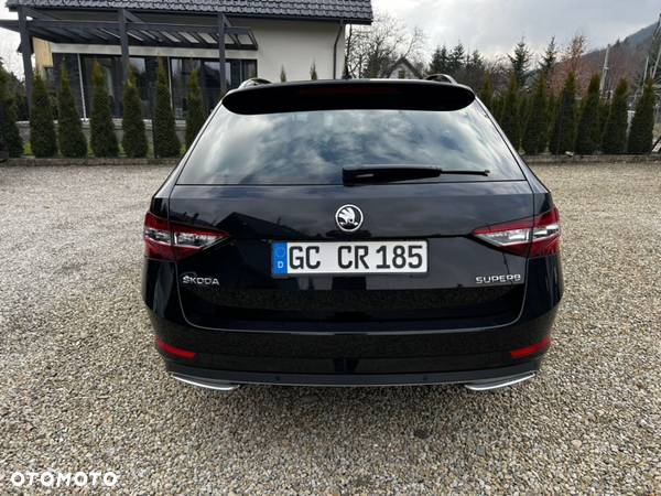 Skoda Superb 2.0 TDI DSG Sportline - 6