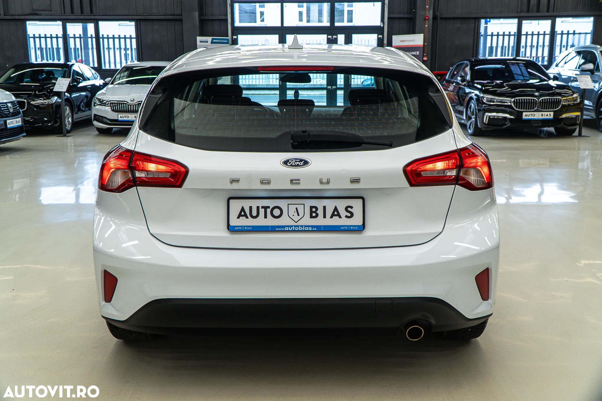 Ford Focus 1.0 EcoBoost Connected - 26