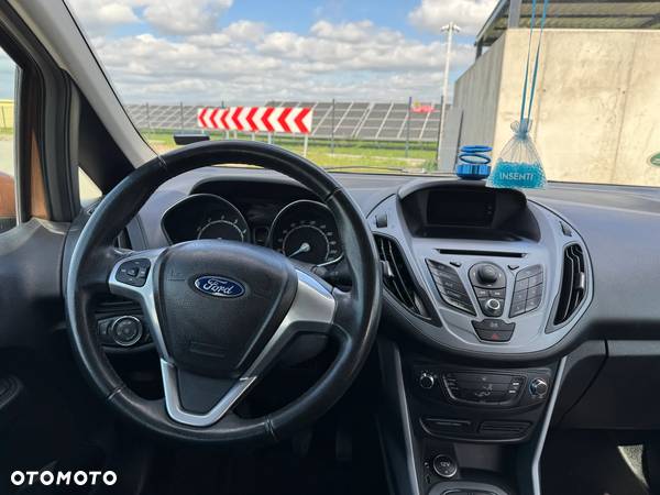 Ford B-MAX - 19