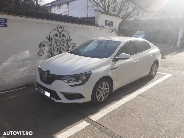 Renault Megane 4 2020 in garantie 2 ani toate schimburile incluse in fiecare an - 2