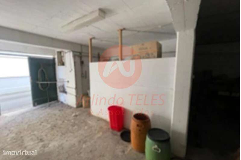 Venda Garagem - Grande imagem: 2/2