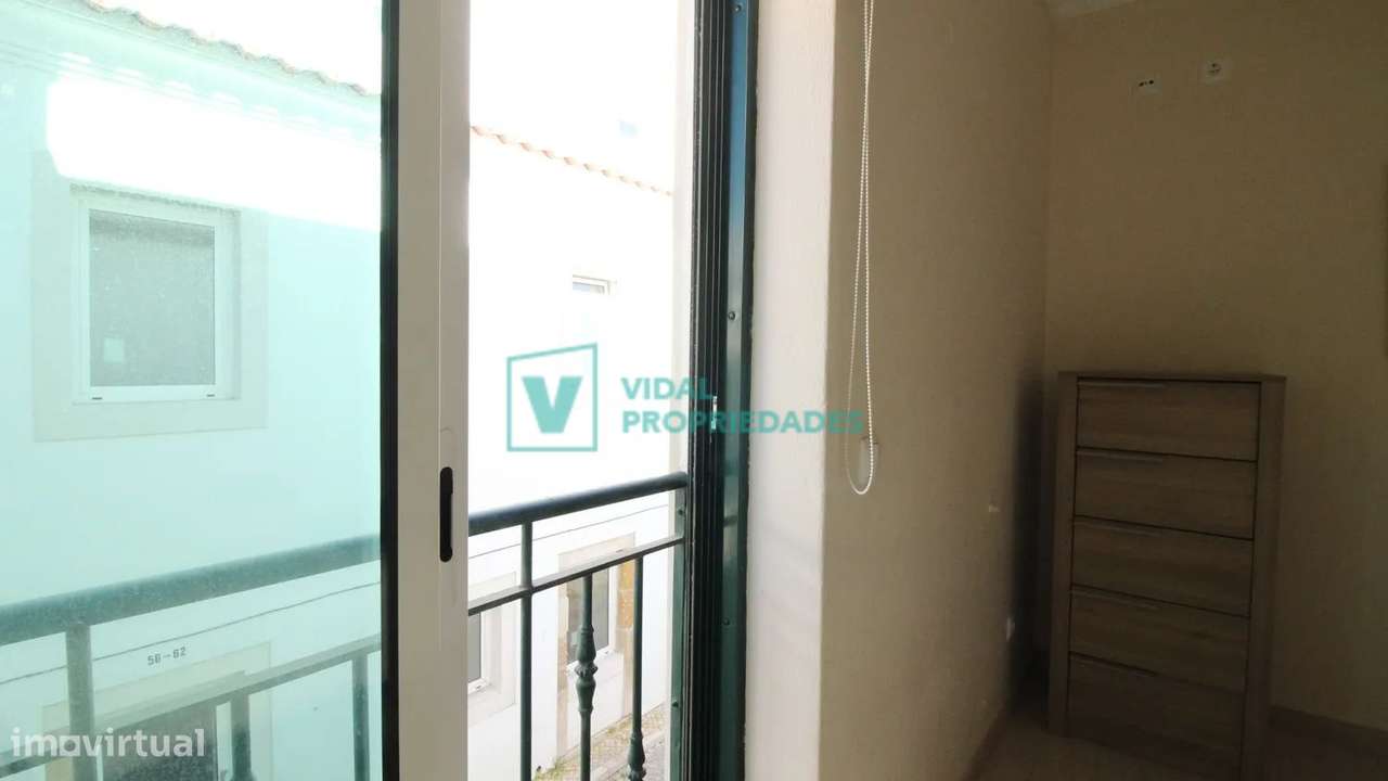 Moradia T2 com Terraço e Vista em centro de Lagos-11