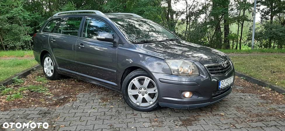 Toyota Avensis 1.8 VVT-i Sol - 5