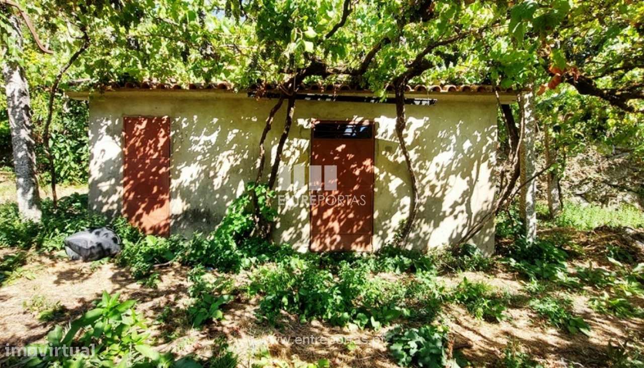 Venda de terreno agrícola c/ anexo, Vale, Arcos de Valdevez - Grande imagem: 5/18