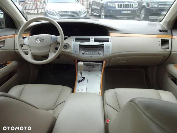 Toyota Avalon 3.5 Limited - 9