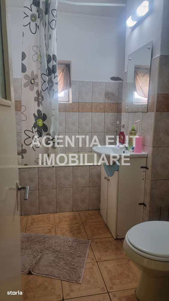 Apartament 3 camere, etaj 2, 94 mp, zona Ultracentrala-12