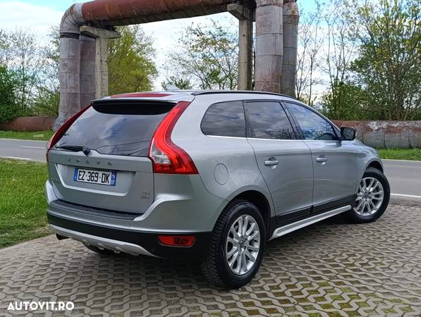 Volvo XC 60 - 3