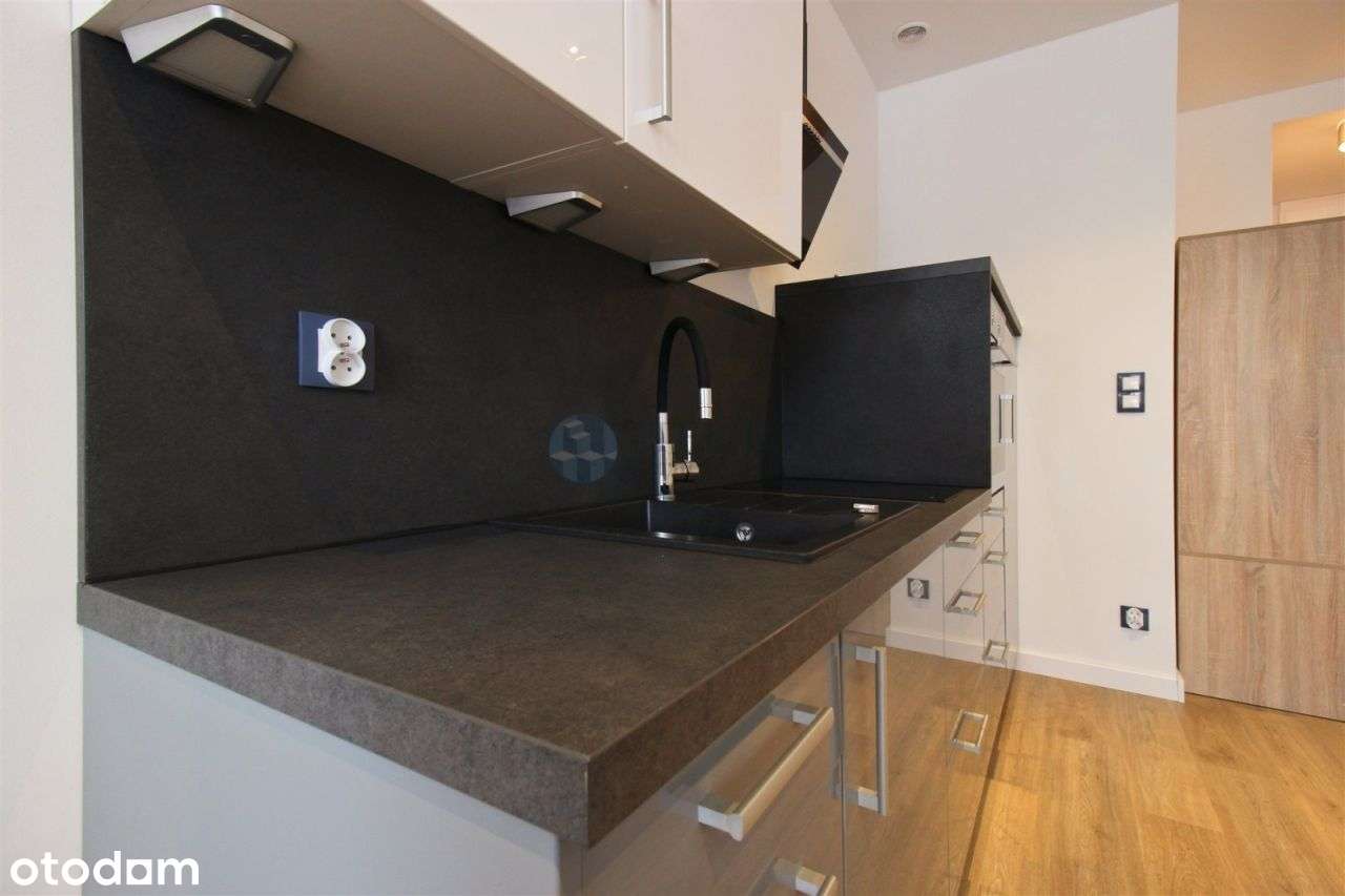 Wyposażona kawalerka na parterze - Okole - Pełny obrazek: 2/8