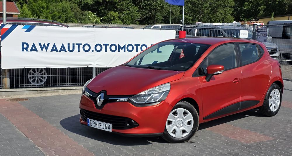 Renault Clio IV TCe 90 Dynamique 2014