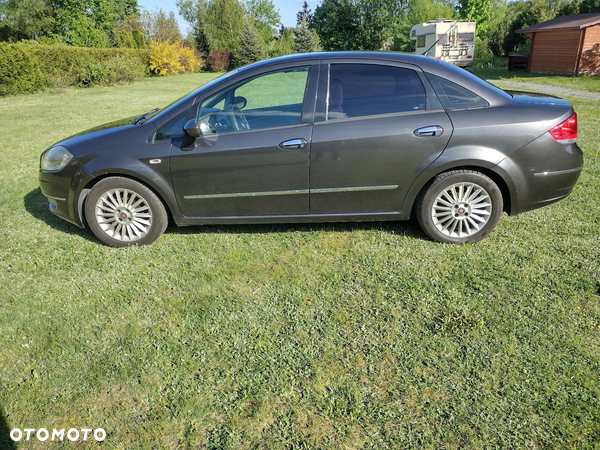 Fiat Linea 1.3 MJ 16V Emotion - 3