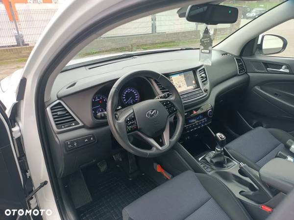 Hyundai Tucson 1.6 GDi Comfort 2WD - 15