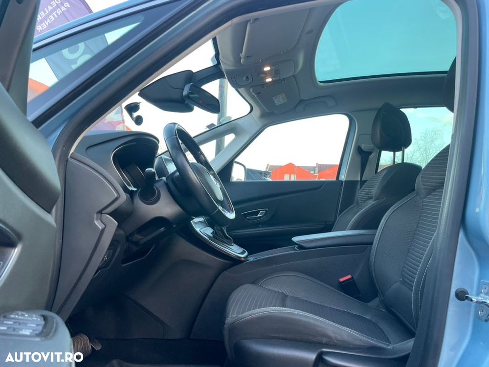 renault grand-scenic