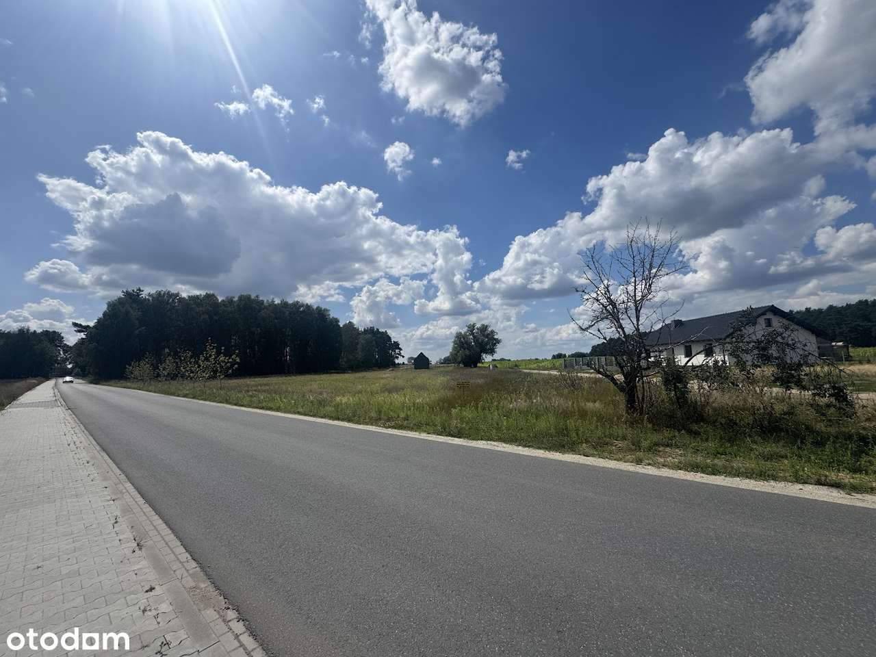 Wierzbiczany działka z mediami (prąd i woda)-8