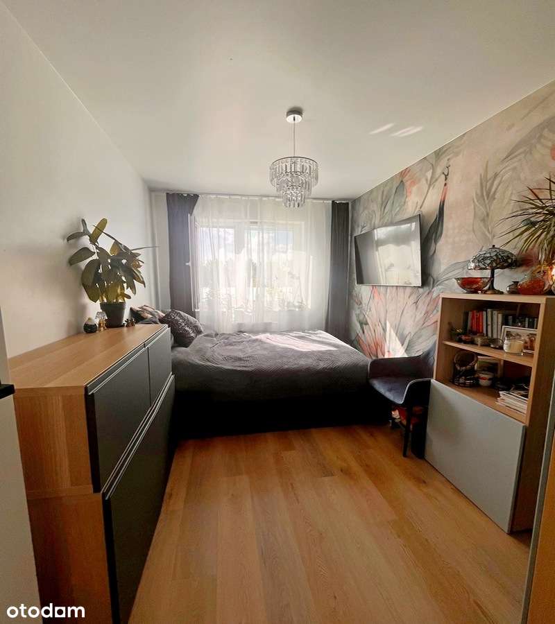 Balkon / 4 Pokoje / Garaż / Piwnica-6