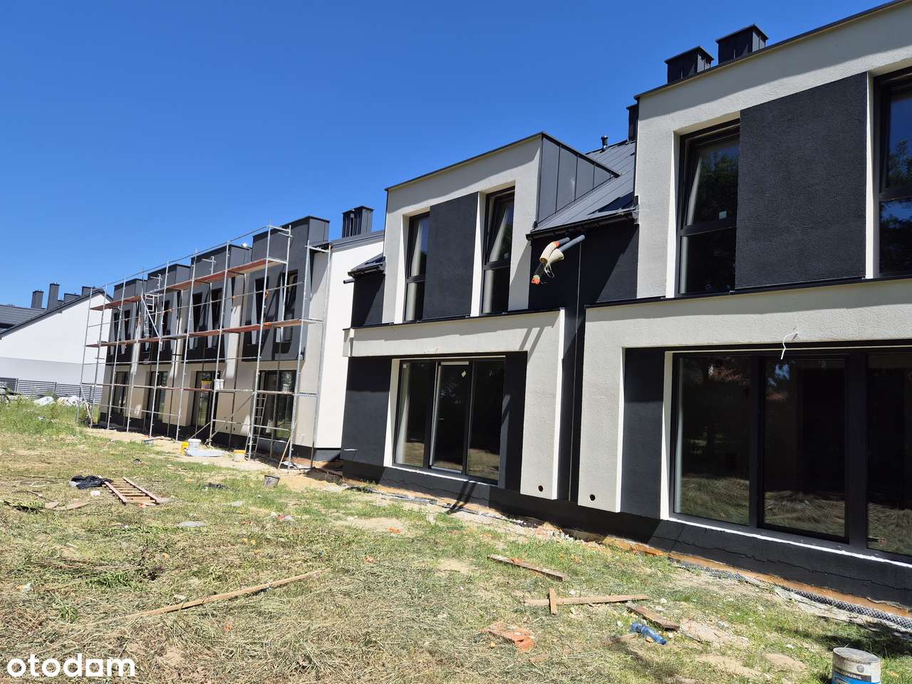 Najlepsza lokalizacja w Jankach! Bliźniaki z garażami, segmenty.-10