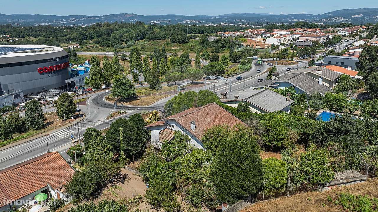 Moradia T4 para venda-44