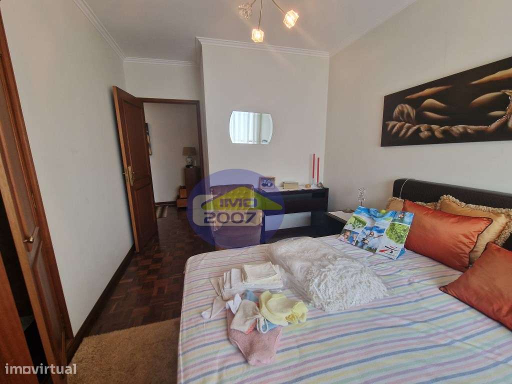 Apartamento T2 em Paços de Brandão-14
