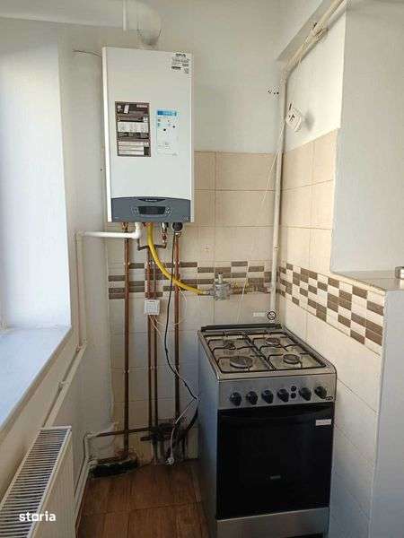 Inchiriez apartament 3 camere langa Primaria Craiova - Imagine principală: 4/8