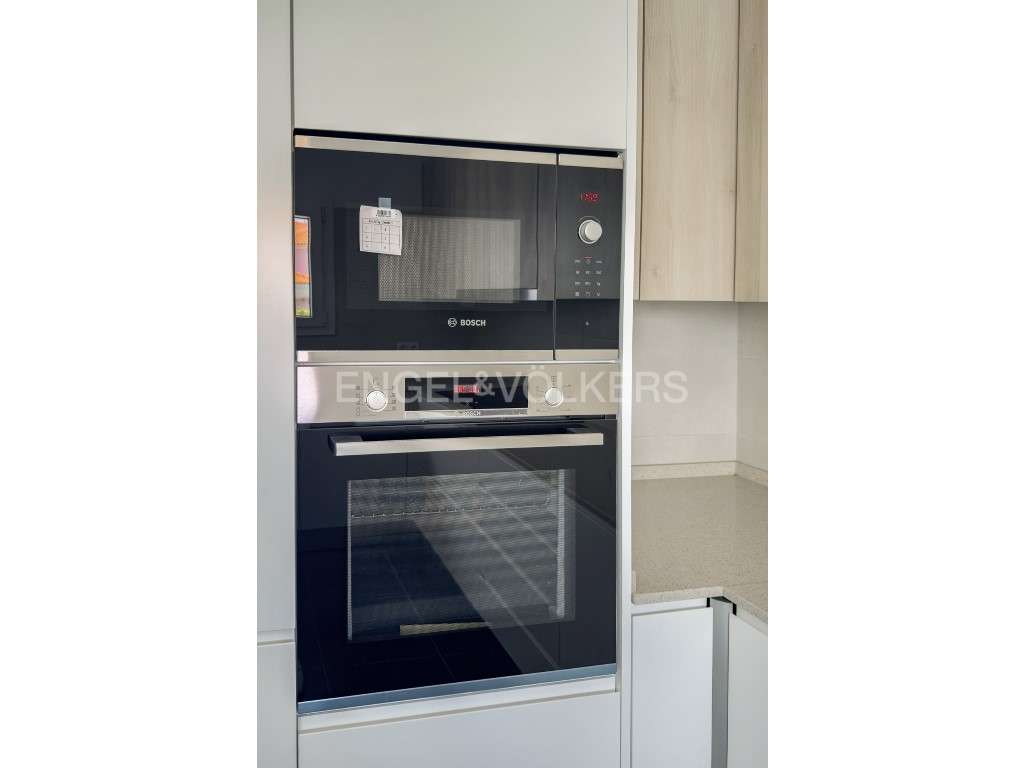 Moradia T3 com Jardim no Centro de Torres Vedras - Grande imagem: 5/32