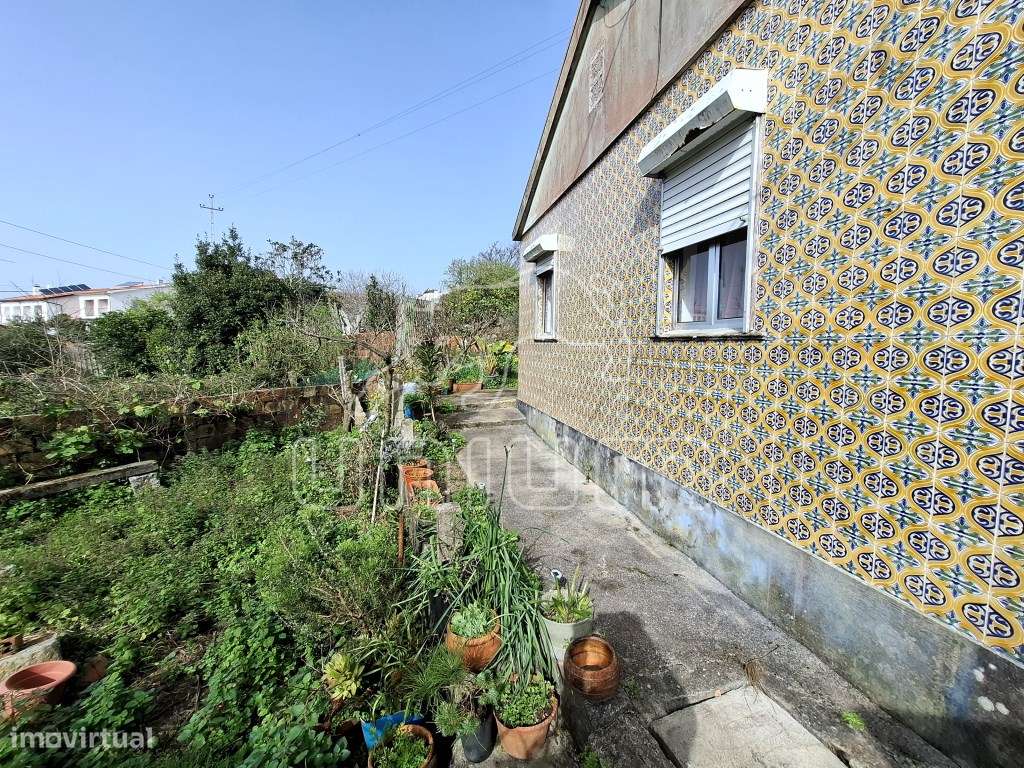 Moradia T2 - Areosa-0