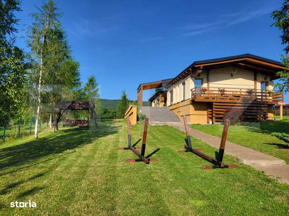 Casa vacanta 5 camere Paltinoasa, zona excelenta, in circuit turistic! - Imagine principală: 5/19