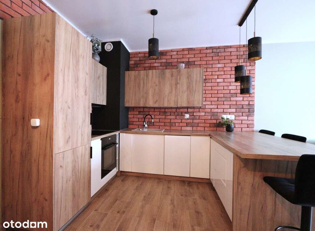 Śliczne, niemal nowe, urządzone!-7