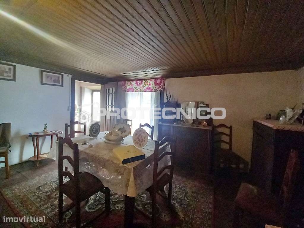 Moradia Centenária p/ reabilitar – Cacia - Grande imagem: 4/29