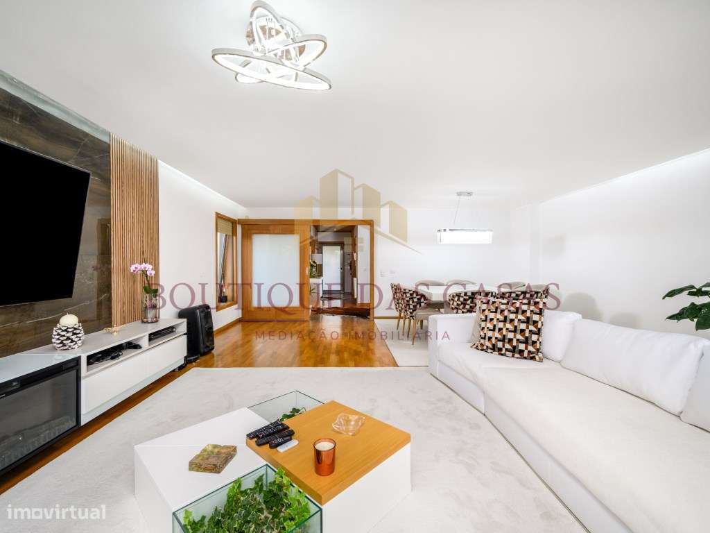 Moradia T5 em Perosinho-3