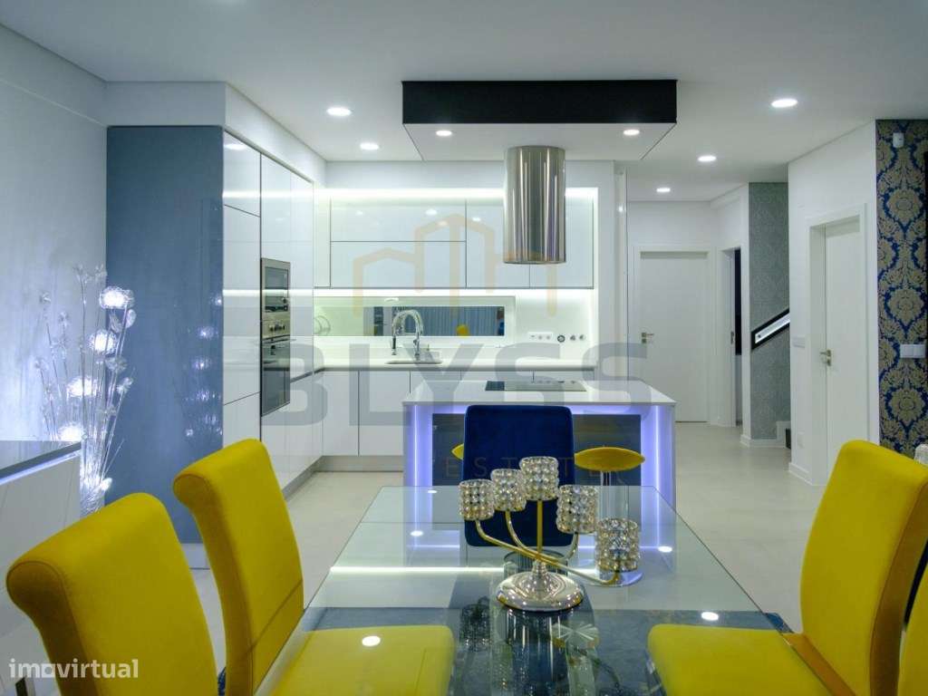 Moradia T4 com Piscina na Aroeira - Charneca da Caparica-14