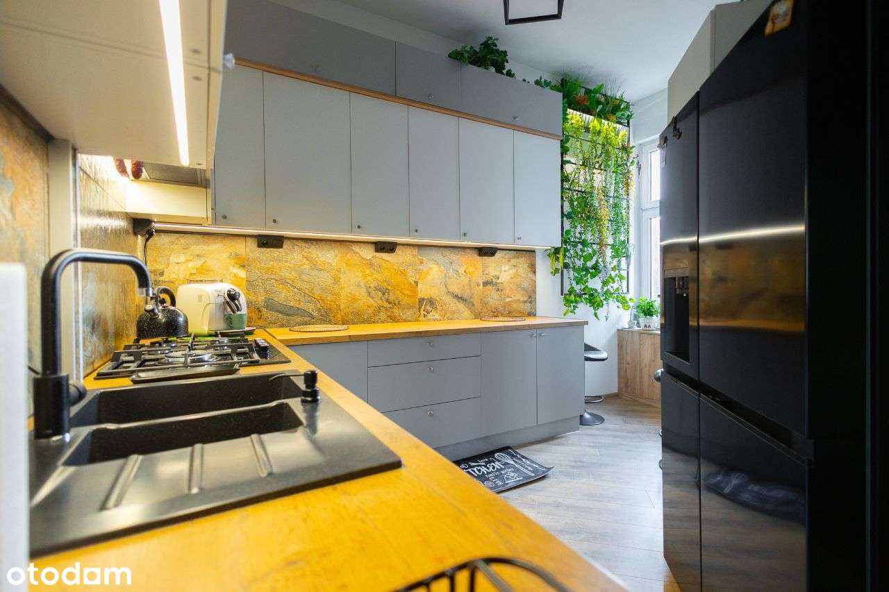 Mieszkanie 3-pokojowe dla rodziny | Pl. Św. Macieja-0