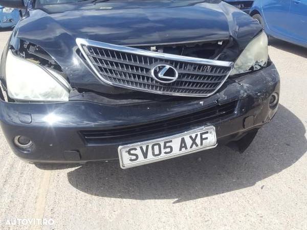 Dezmembrez Lexus RX400H - 9